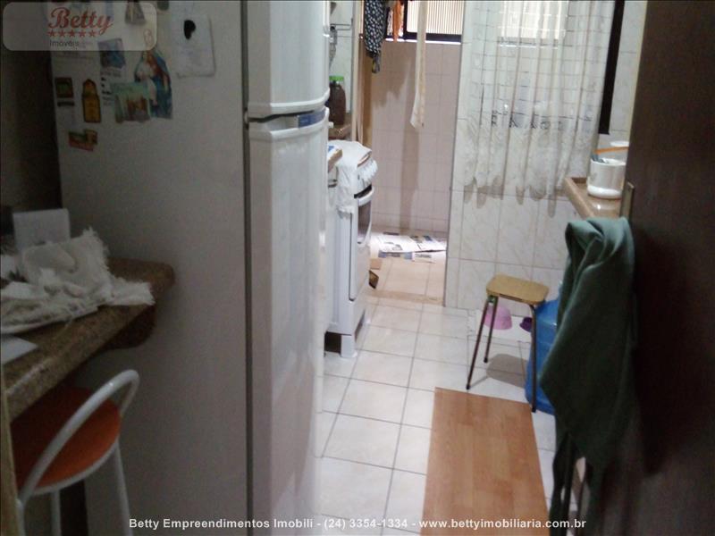 Apartamento a Venda no Jardim Jalisco em Resende