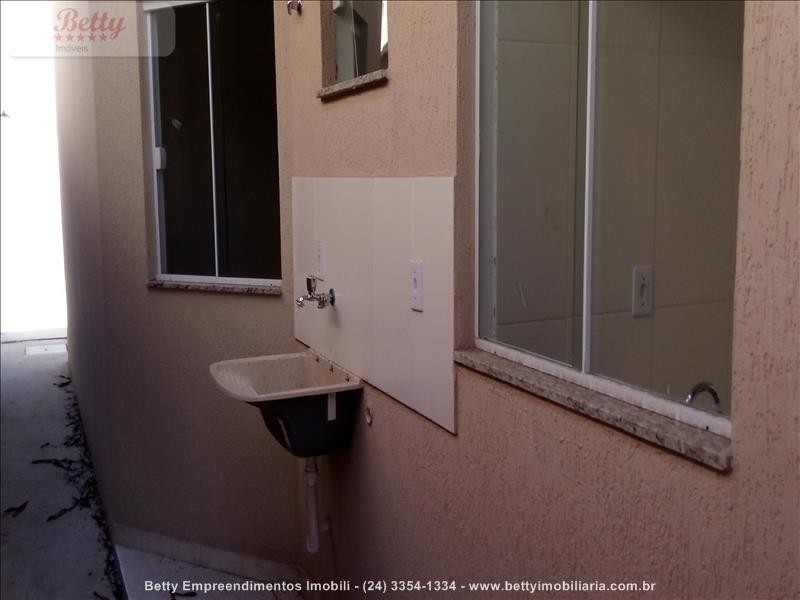 Casa a Venda no Morada da Montanha em Resende