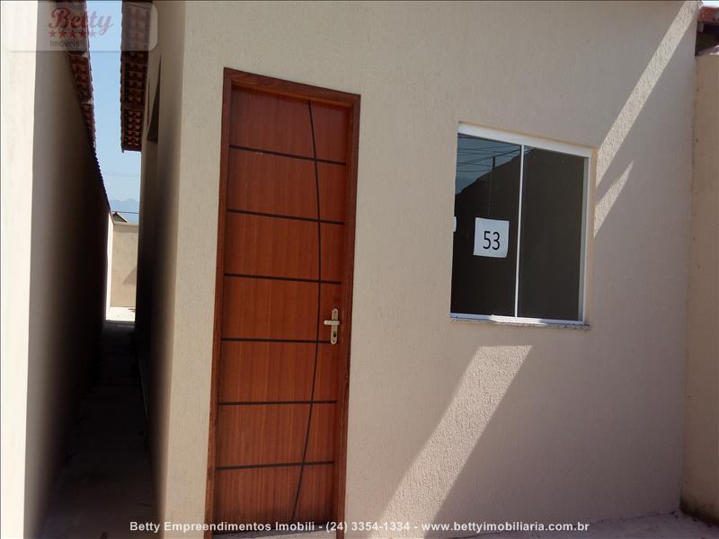 Casa a Venda no Morada da Montanha em Resende