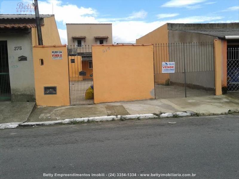 Casa a Venda no Morada do Contorno em Resende