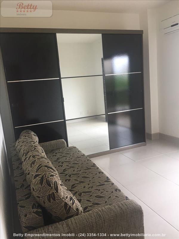 Apartamento a Venda no Centro em Resende