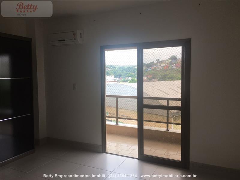 Apartamento a Venda no Centro em Resende