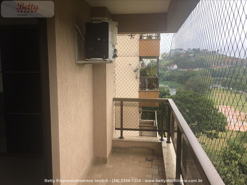 Apartamento a Venda no Centro em Resende
