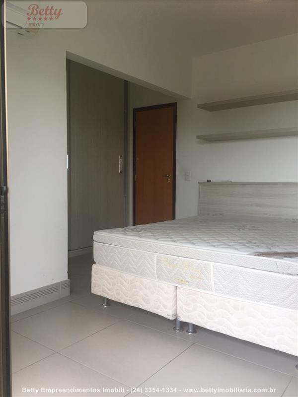 Apartamento a Venda no Centro em Resende
