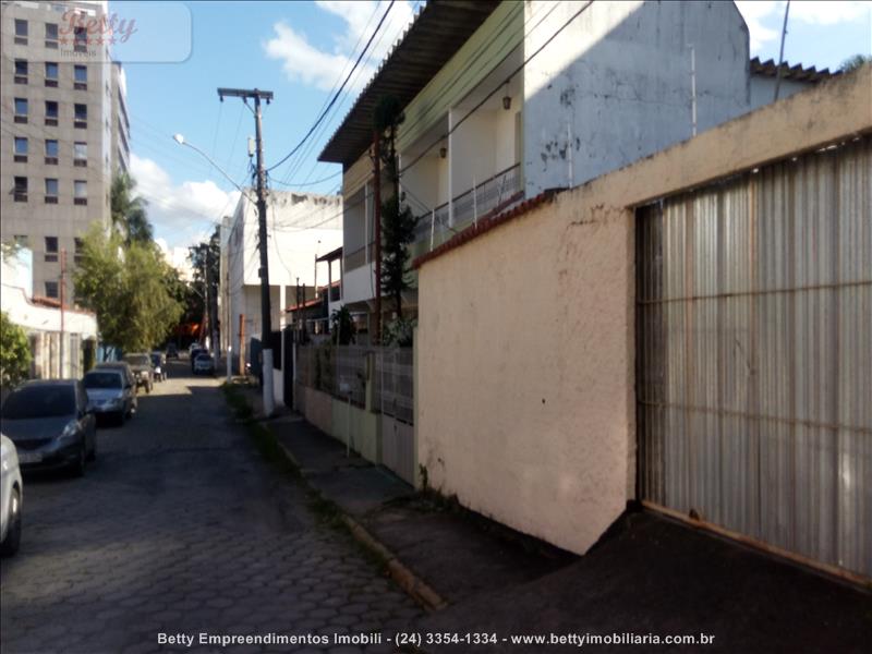 Terreno a Venda no Jardim Tropical em Resende