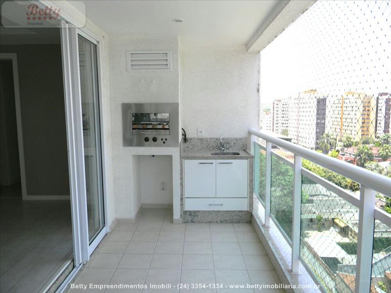 Apartamento a Venda no Comercial em Resende