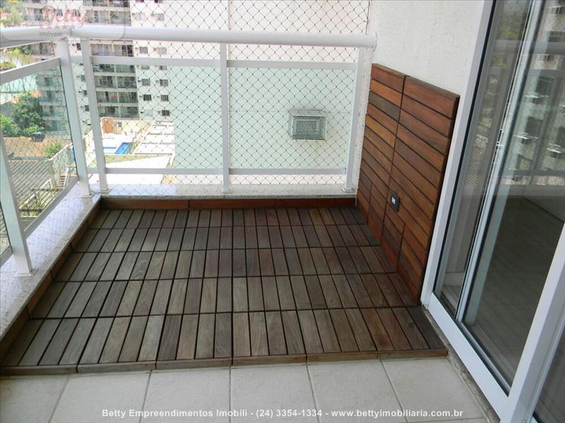 Apartamento a Venda no Comercial em Resende