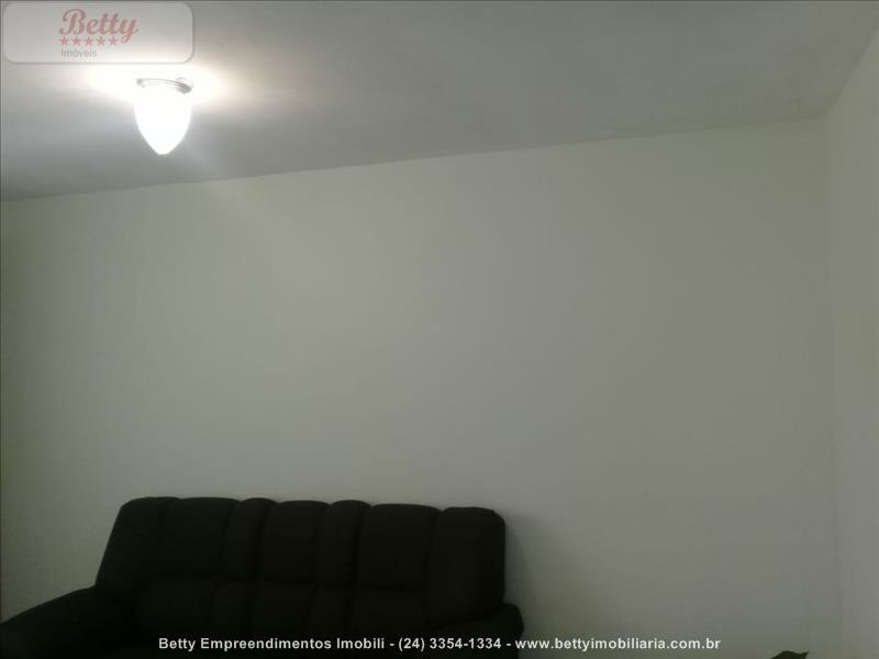 Apartamento a Venda no Cidade Alegria em Resende
