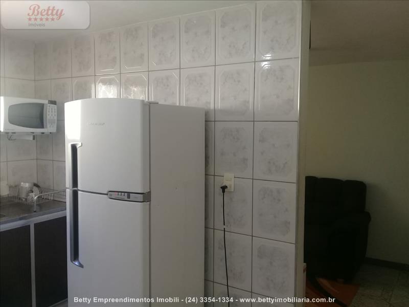 Apartamento a Venda no Cidade Alegria em Resende