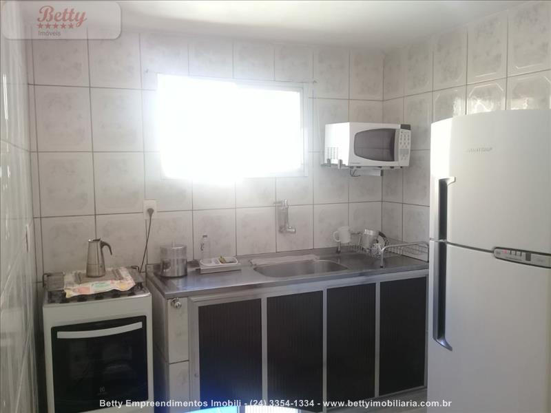 Apartamento a Venda no Cidade Alegria em Resende