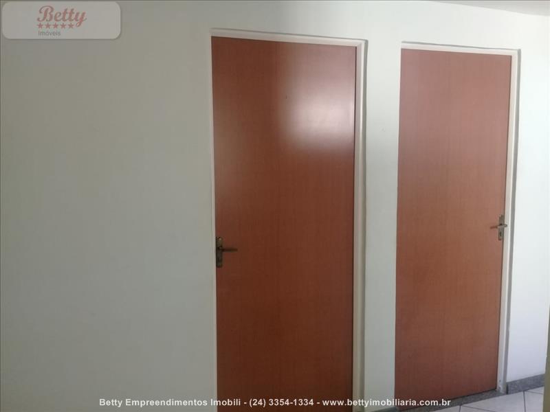 Apartamento a Venda no Cidade Alegria em Resende