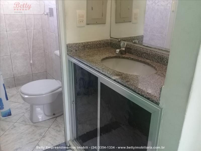 Apartamento a Venda no Cidade Alegria em Resende