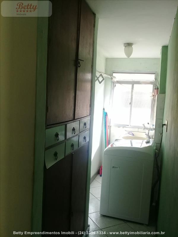 Apartamento a Venda no Cidade Alegria em Resende