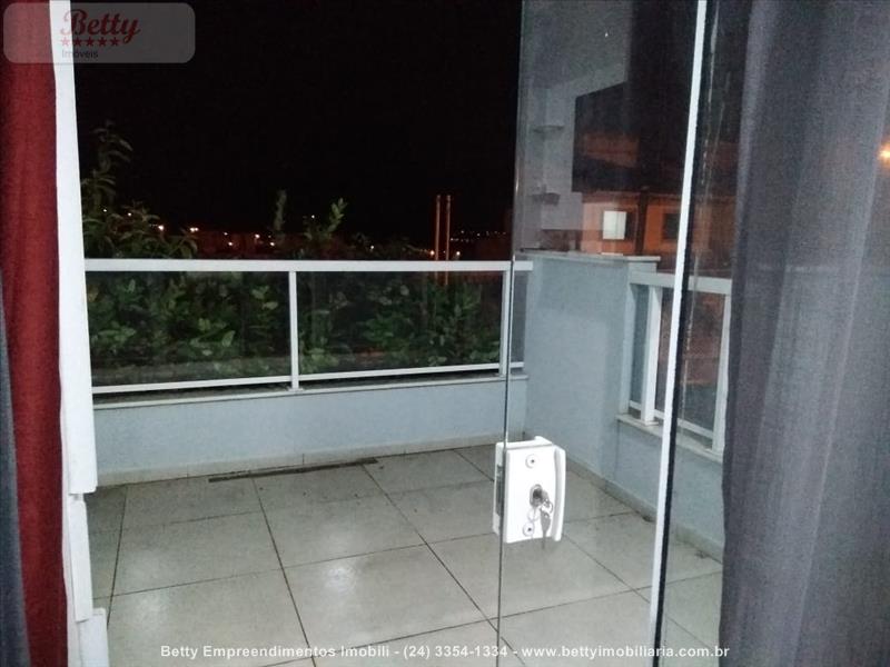 Casa a Venda no Parque Ipiranga II em Resende