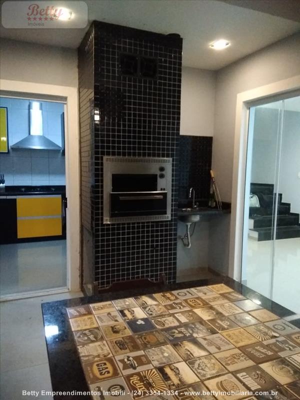 Casa a Venda no Parque Ipiranga II em Resende