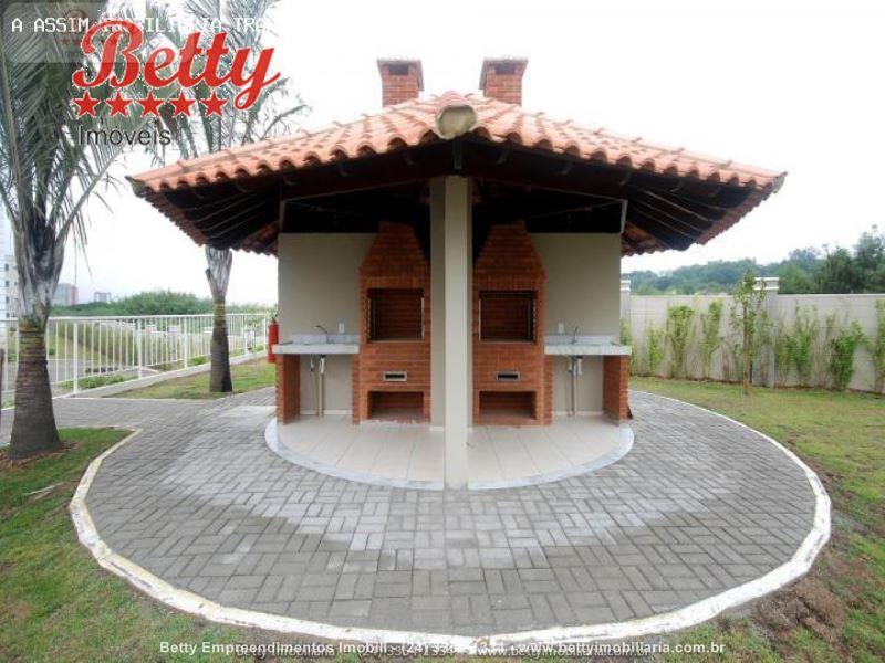Apartamento a Venda no Cabral em Resende