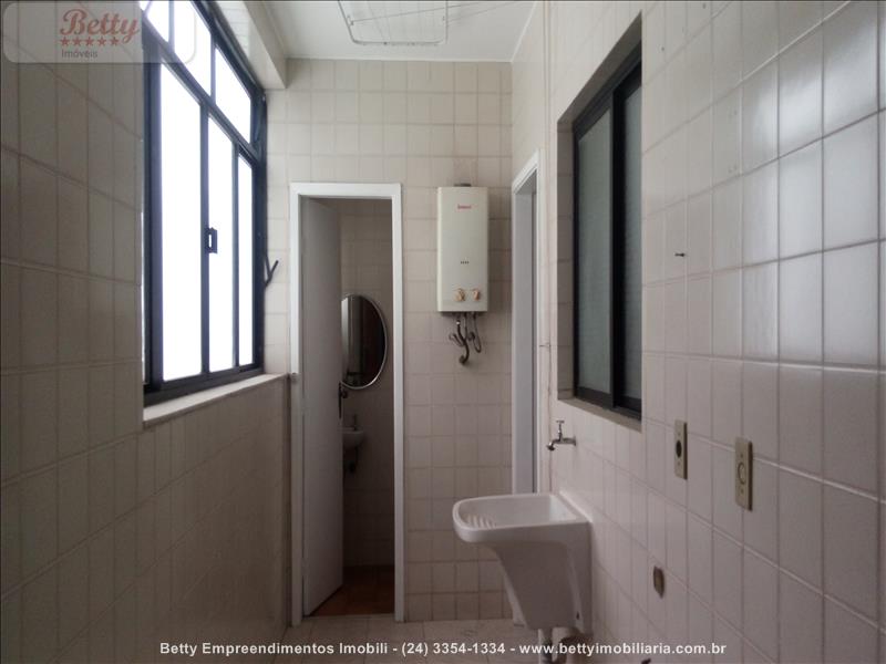 Apartamento para Alugar no Campos Elíseos em Resende