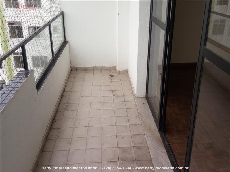 Apartamento para Alugar no Campos Elíseos em Resende