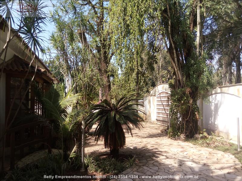 Casa a Venda no Fazenda Penedo em Penedo (Itatiaia)