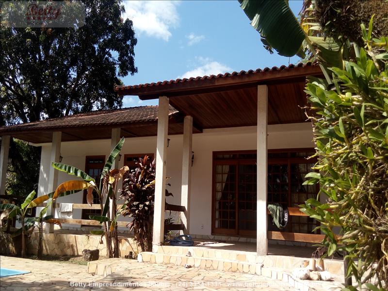 Casa a Venda no Fazenda Penedo em Penedo (Itatiaia)