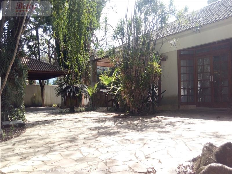 Casa a Venda no Fazenda Penedo em Penedo (Itatiaia)