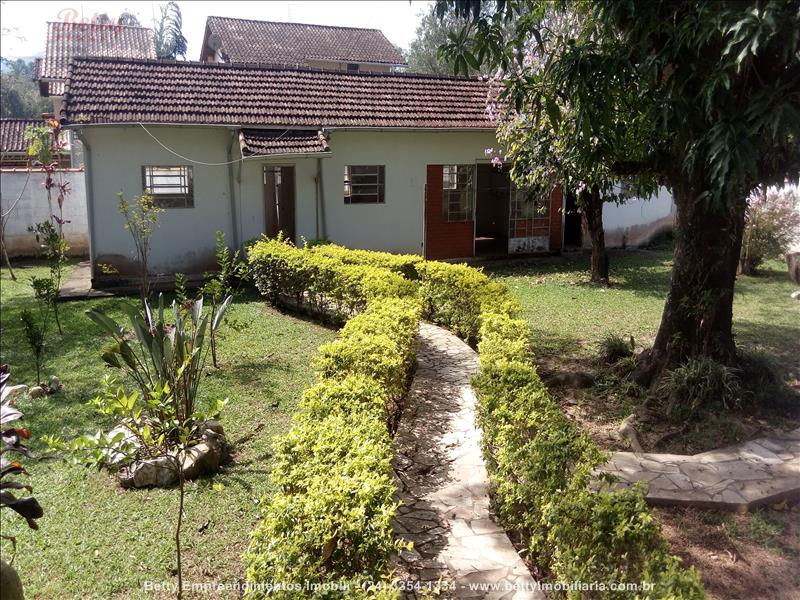 Casa a Venda no Fazenda Penedo em Penedo (Itatiaia)