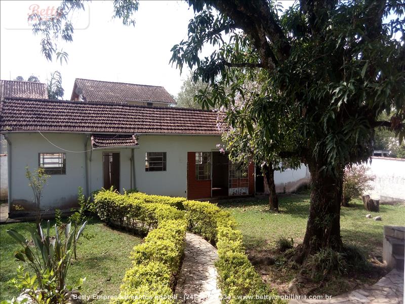 Casa a Venda no Fazenda Penedo em Penedo (Itatiaia)