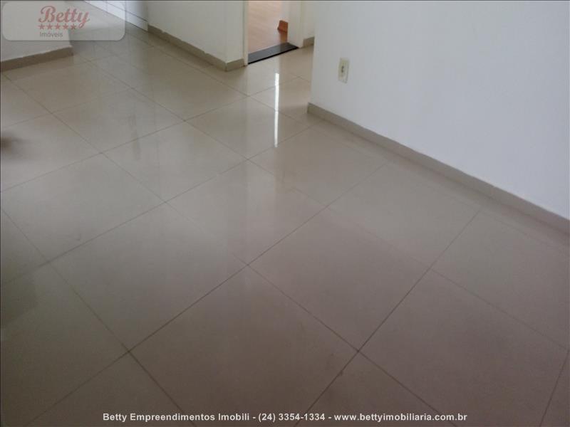 Apartamento a Venda no Cabral em Resende
