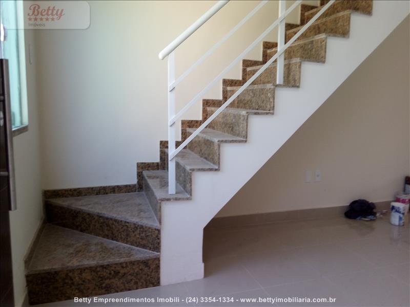 Casa a Venda no Jardim D'Oeste em Resende