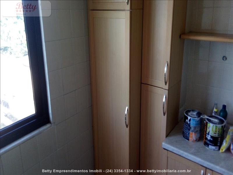 Apartamento para Alugar no Liberdade em Resende