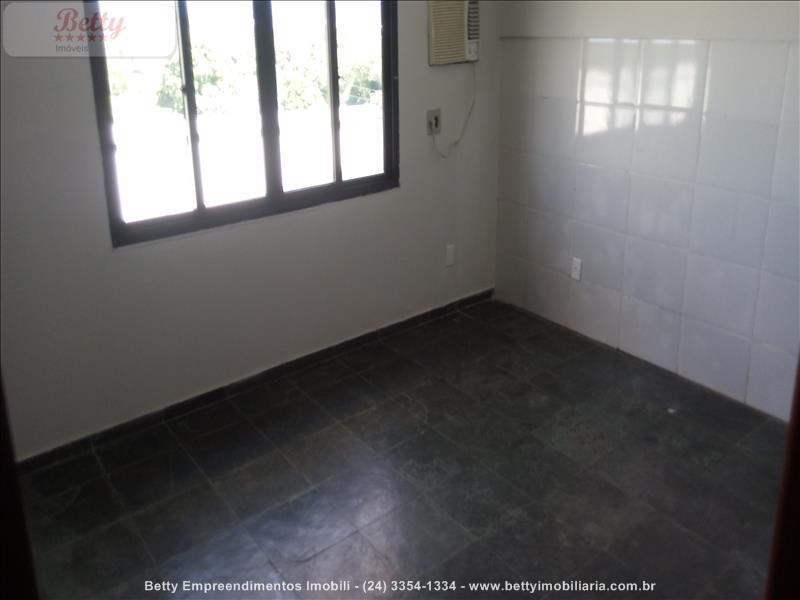 Apartamento para Alugar no Liberdade em Resende
