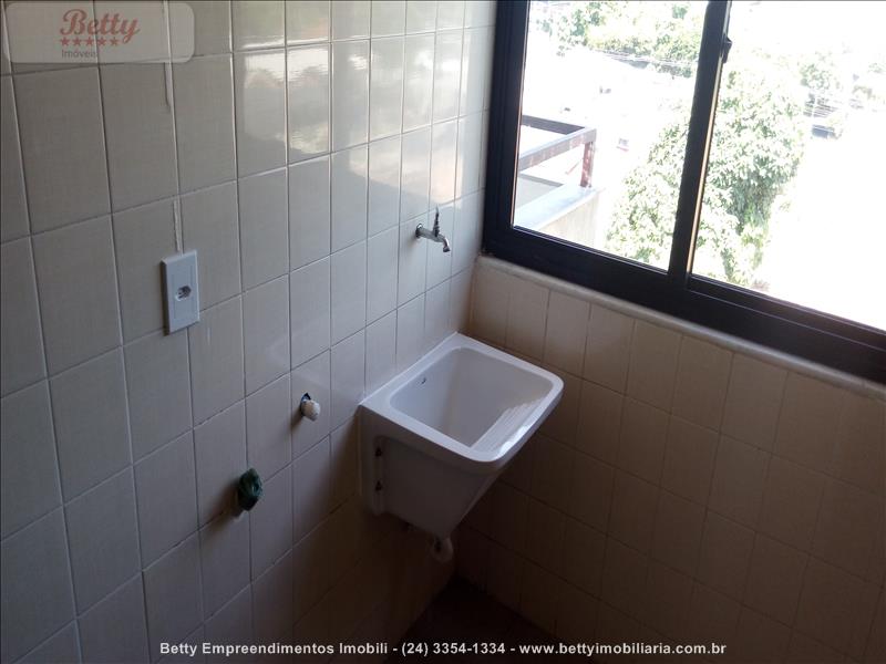 Apartamento para Alugar no Liberdade em Resende