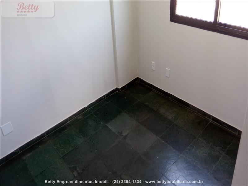 Apartamento para Alugar no Liberdade em Resende