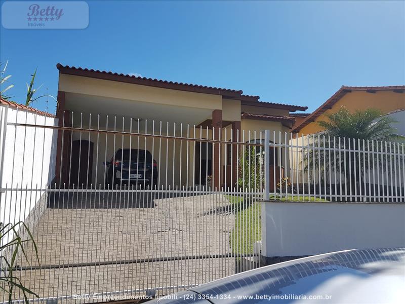 Casa a Venda no Morada da Colina I II III em Resende