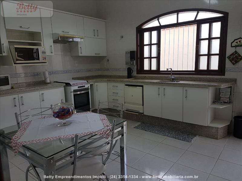 Casa a Venda no Morada da Colina I II III em Resende
