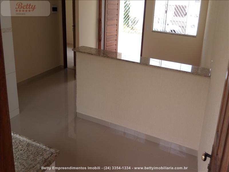 Casa a Venda no Jardim Aliança II em Resende
