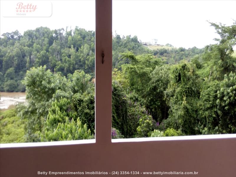 Casa a Venda no Montese em Resende