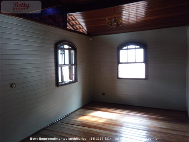 Casa a Venda no Montese em Resende