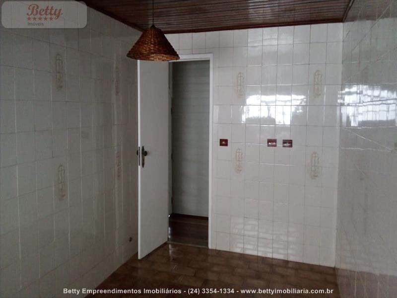 Casa a Venda no Montese em Resende