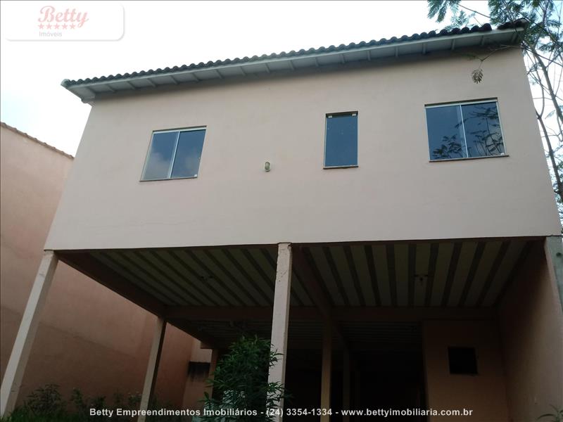 Casa a Venda no Jardim Brasília 2 em Resende