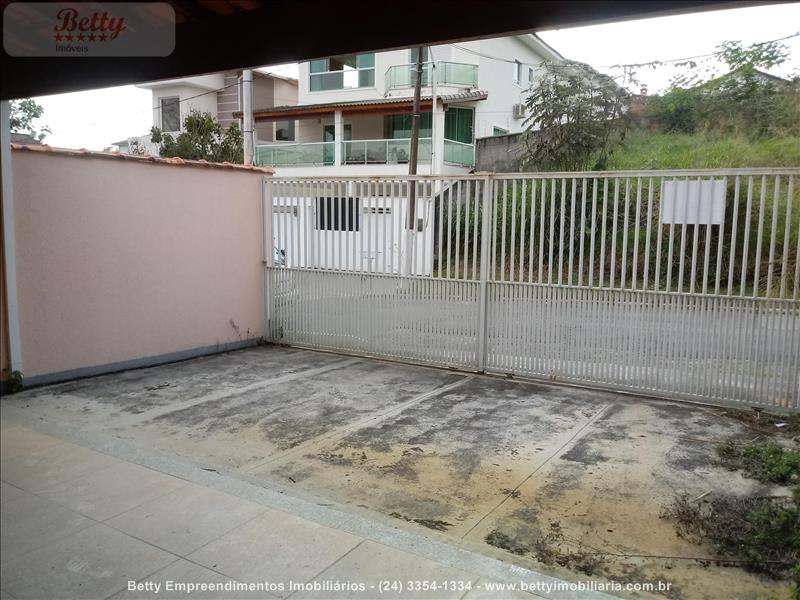 Casa a Venda no Jardim Brasília 2 em Resende