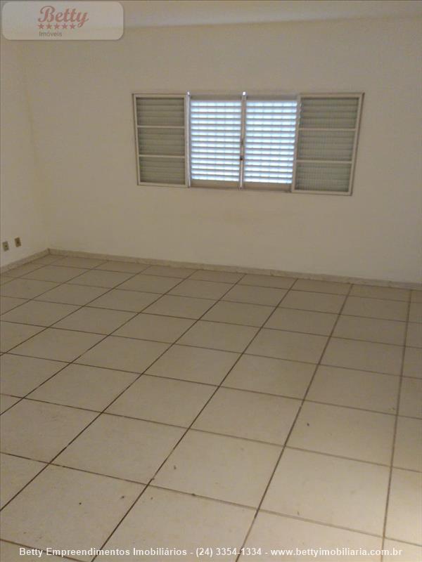 Casa a Venda no Vila Julieta em Resende