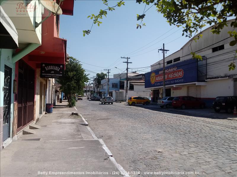 Casa a Venda no Alambari em Resende