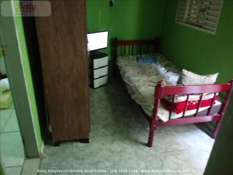 Casa a Venda no Alambari em Resende