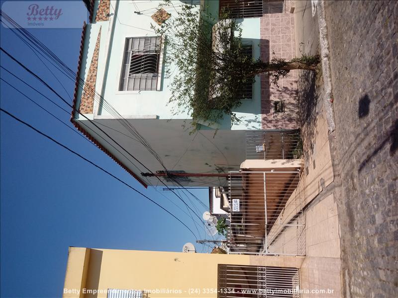 Casa a Venda no Alambari em Resende