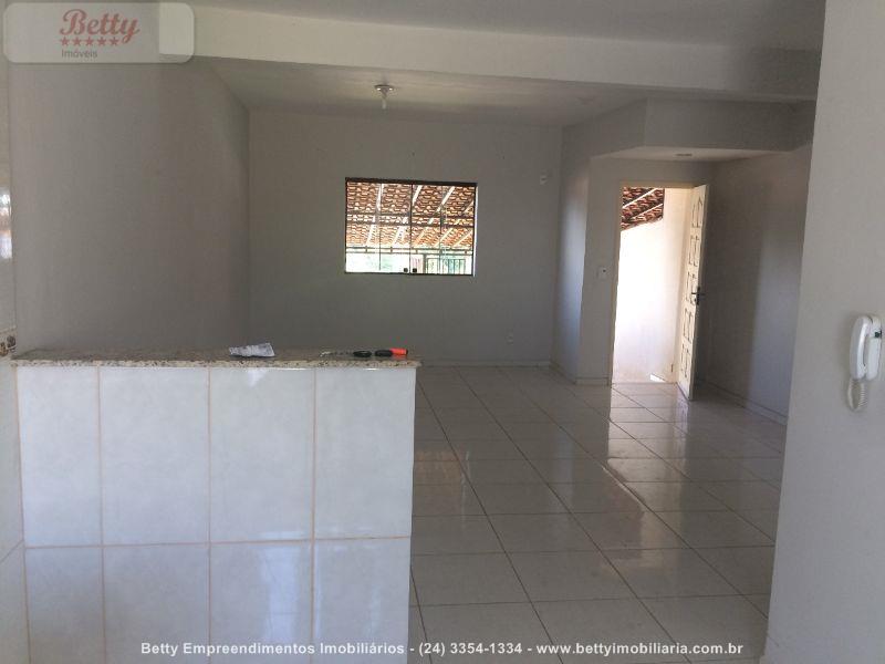 Casa a Venda no Parque Ipiranga em Resende