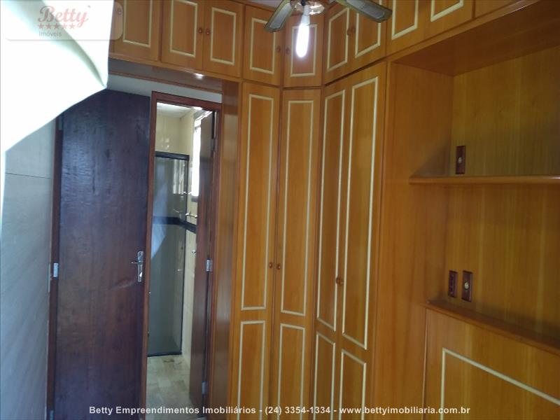 Apartamento a Venda no Jardim Jalisco em Resende