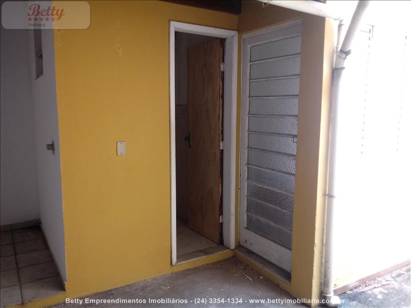 Casa a Venda no Jardim Tropical em Resende