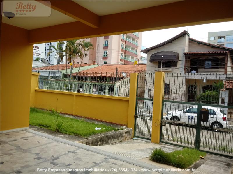 Casa a Venda no Jardim Tropical em Resende