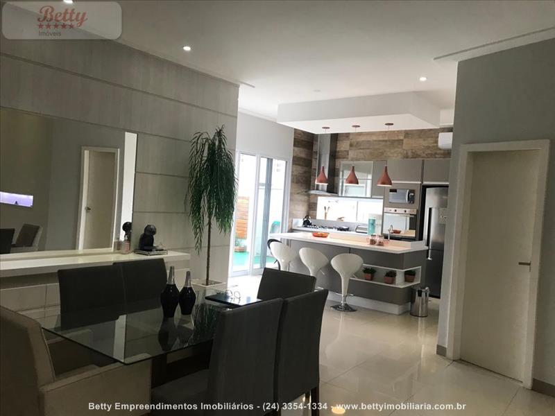 Casa a Venda no Morada da Colina I II III em Resende